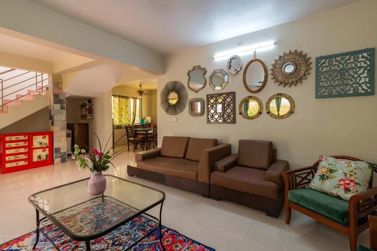 Aqua & Sage By Stayvista - Riverside Villa With Pool & Terrace Karjat Bagian luar foto